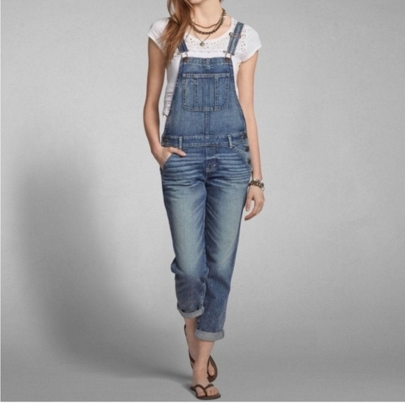 Abercrombie & Fitch Denim - 3 items for $20 😊 Abercrombie & Fitch Blue Denim Women's Overall